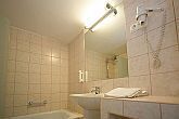 Superior Badezimmer im 4 Sterne Hotel in Kecskemet