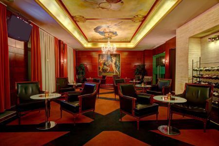 Erschwingliches Luxushotel in Debrecen mit Divinus Hotel 5*
