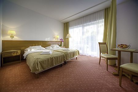 Doppelzimmer im Ket Korona Hotel in Balatonszarszo - Unterkunft am Plattensee - Wellness- und Konferenzhotel Ket Korona
