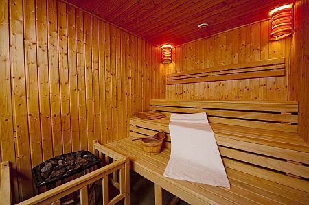 Abacus Wellness Hotel Herceghalom mit Sauna für Wellness-Wochenende