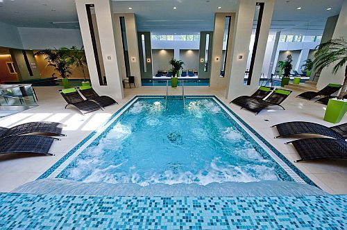 Spezielle Wellness-Wochenendangebote im Abacus Hotel in Herceghalom