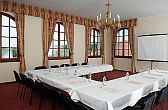 Bodrogi Mansion**** Restaurant mit Köstlichkeiten und reichlich Essen