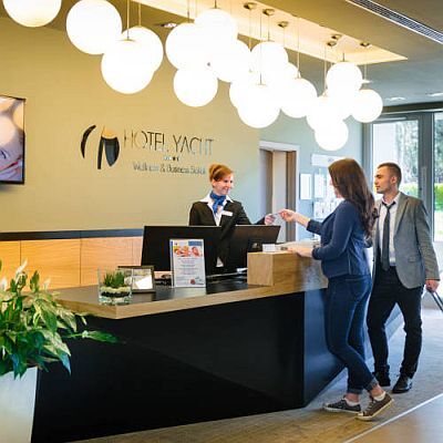 ✔️ Yacht Wellness Hotel Siófok **** ✔️ Yacht Wellness Hotel Siófok ****